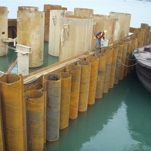 钢护筒现场安装